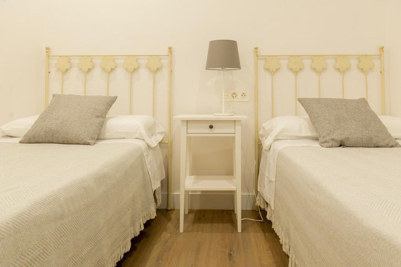 Garnata Apartment Granada Luaran gambar