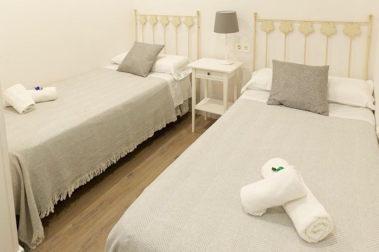 Garnata Apartment Granada Luaran gambar